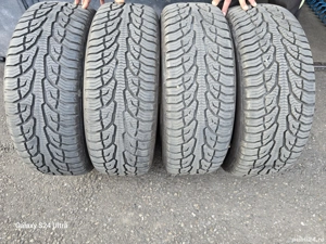 225 / 60 R 17  99 H  M+S marca UNIROYAL AllSeasonExpert 2