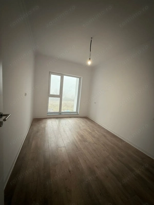 Apartament cu 2 camere POD PE TOATA SUPRAFATA la cateva minute de hotel IQ Braytim Giroc - imagine 3