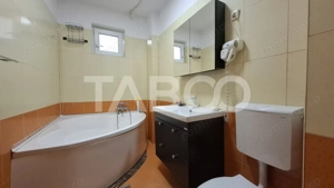 Apartament decomandat 2 camere 63 mp garaj subteran 20 mp Turnisor - imagine 8