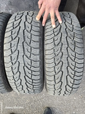 225 / 60 R 17  99 H  M+S / Uniroyal AllSeasonExpert 2 - imagine 2