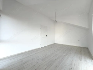 Apartament cu 2 camere, 38 mp, etaj 3 - Esso Giroc - imagine 5