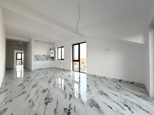 Apartament cu 2 camere, 38 mp, etaj 3 - Esso Giroc - imagine 2