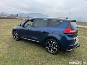 renault scenic  - imagine 5