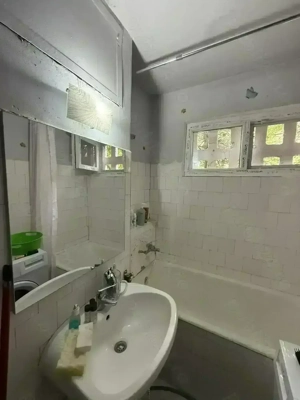 Apartament 3 Camere Decomandat  Boxa Garaj Gradina Centrala Proprie Zona Centrala - imagine 13