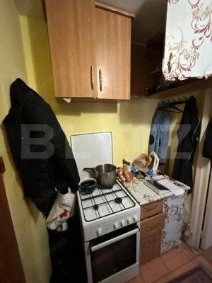 Garsoniera, 16 mp, zona Nicolina - imagine 5