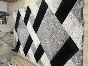 Vand canapea si covor