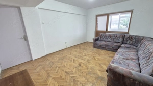 Vânzare apartament 3 camere, Bd. Ecaterina Teodoroiu - zona Casei de Cultură