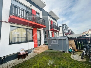 Casa cu 82 mp utili, gradina de 30 mp, Calea Cisnadiei - imagine 15