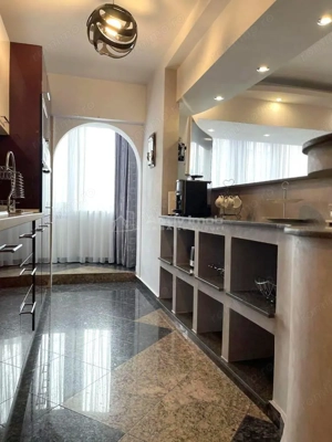 Bd Decebal,  apartament modern 2 camere, et 3  vedere la bulevard - imagine 4