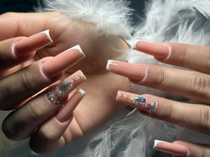 Unghii cu Gel Arad instrumentar sterilizat 100%