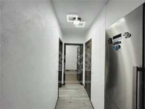 Ap decomandat, la cheie, 55 mp utili + balcon, Cisnadie - imagine 11