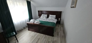 Vila Caciulata inchiriere Craciun 2025 - imagine 2