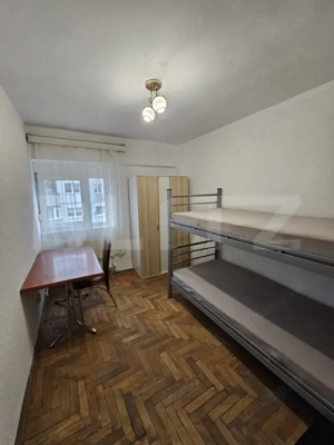 Apartament 4 camere, 85 mp, zona Centrala - imagine 3