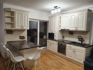 Apartament cu 2 camere+birou si loc de parcare subterana 