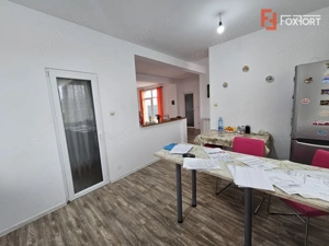 Casa individuala cu 7 camere, spatioasa in Sofronea - imagine 11