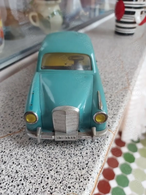 Jucărie veche plastic Mercedes 