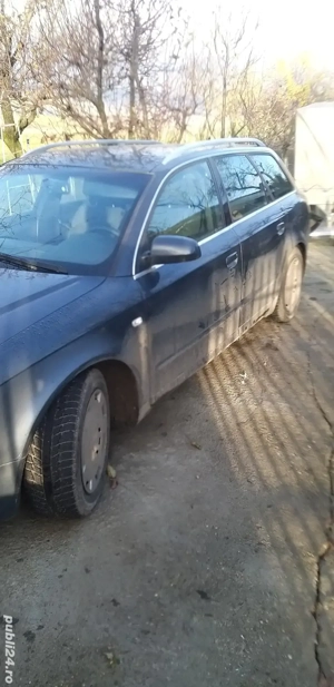 Vând Audi A4 B7 an 2008 defectă  - imagine 3