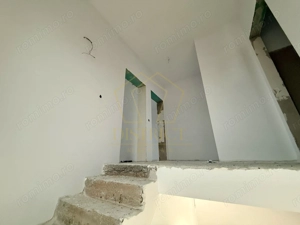 Duplex cu perete dublu si toate utilitatile | Sanandrei