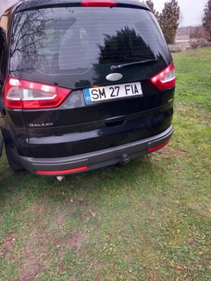 Vând Ford Galaxy - imagine 2