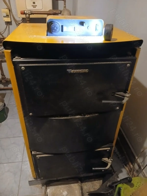 Centrala termica pe brichete rumeguș Junkers K32-1 de 33Kw