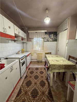 Apartament 3 camere Decomandat etaj 1 - imagine 4