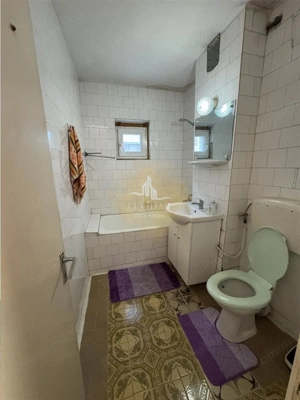 Apartament 3 camere Decomandat etaj 1 - imagine 6