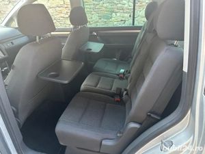Volkswagen Touran 1.9 DSG - imagine 5