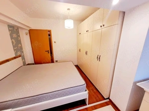 Aradului - apartamanet cu 3 camere - imagine 12