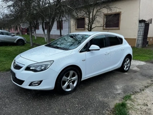 Opel Astra 2.0 cdti-an 2011 - imagine 2
