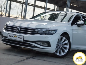 VW Passat Sportline 2.0 TDI DSG Camera, ACC, iQ Drive - imagine 6