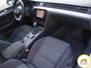 VW Passat Sportline 2.0 TDI DSG Camera, ACC, iQ Drive - imagine 9