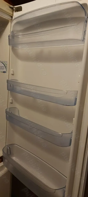 Vand sertare combina frigorifica Indesit - imagine 4