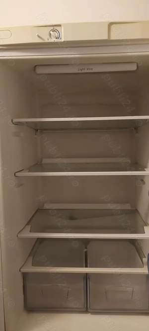 Vand sertare combina frigorifica Indesit - imagine 3