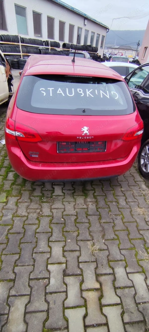 Dezmembrez / dezmembrari piese auto Peugeot 308 II T9 SW 2021 motor 1.2THP benz HN05 HNS 39.120 km  - imagine 2