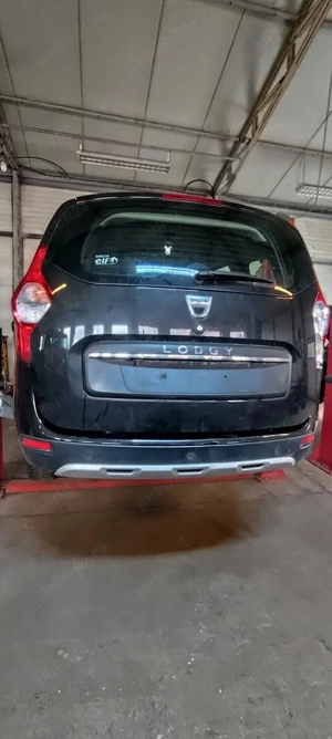 Dezmembrez / dezmembrari piese auto Dacia Lodgy Stepway 1.2Tce an 2017 - imagine 5