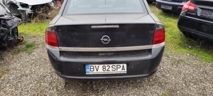 Dezmembrez / dezmembrari piese auto Opel Vectra C sedan berlina an 2008 faruri xenon motor z19DT 211 - imagine 4