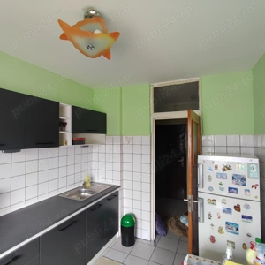 Închiriez apartament 2 camere, decomandat, 60 m2 - imagine 4