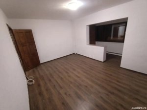 Proprietar,Aradului, Piata Verde,Confort 1 Decomandat,Cu Centrala,Clima,Balcon,Parter Înalt,Neg - imagine 4