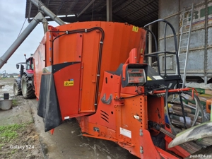 Remorcă de furajat - imagine 3