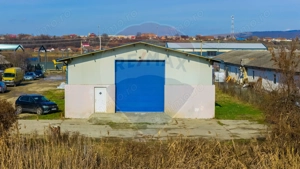 De închiriat spațiu pentru depozitare 300mp + curte 650mp Feldioara - imagine 2