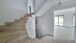 Casa individuala de vanzare cu 4 camere si garaj, Giarmata - imagine 5