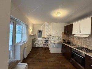 Casă individuală , curte mare , terasă acoperită , Zona Plopi - imagine 10