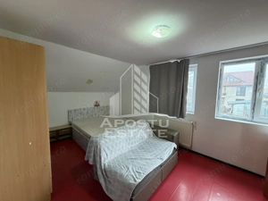 Casă individuală , curte mare , terasă acoperită , Zona Plopi - imagine 7