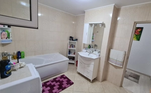 Apartament 3 camere de vanzare  - imagine 6