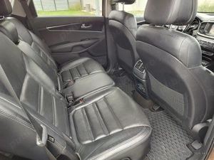 Kia Sorento 2016  7 locuri Automata Înmatriculată Romania - imagine 5