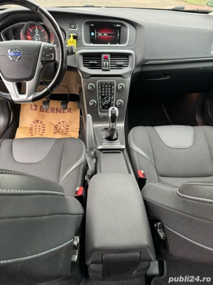 Volvo v40 r-design  - imagine 4