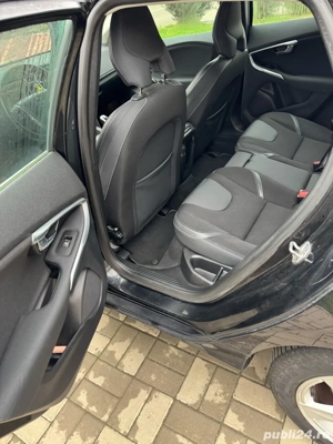 Volvo v40 r-design  - imagine 6