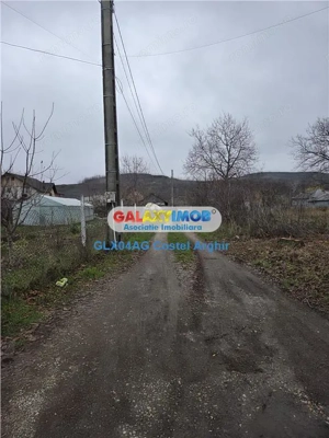 Vindem teren intravilan 1000 mp in Calinesti , dubla deschidere - imagine 2