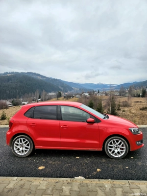 Volkswagen Polo 2010  6R   1.6 TDI 90 CP   Întreținută - imagine 2