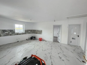 Casa In Hemeius Cu 3 Dormitoare - imagine 2